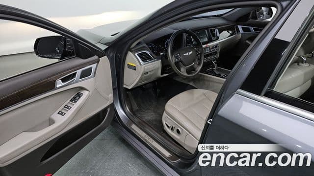 Hyundai Genesis DH Modern, 2016 11