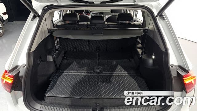 Volkswagen Tiguan Allspace Prestige, 2024 20