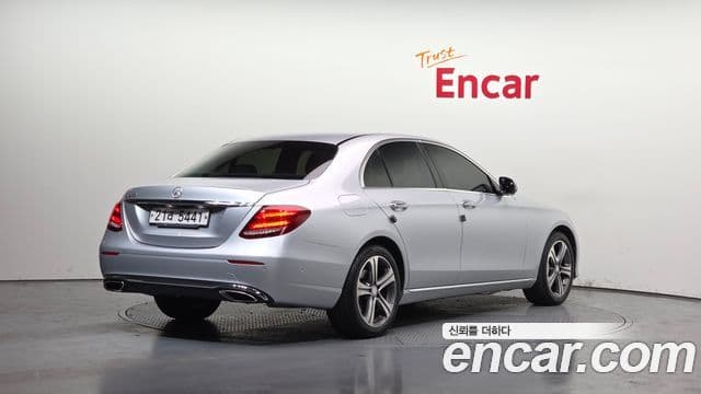 Mercedes-Benz E-класс W213 E300 Avantgarde Intelligent Drive, 2017 2