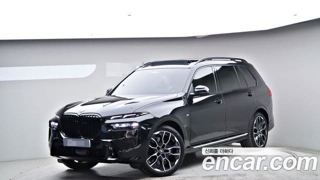 BMW X7 (G07) xDrive 40i M Sport 7인승, 2025 1