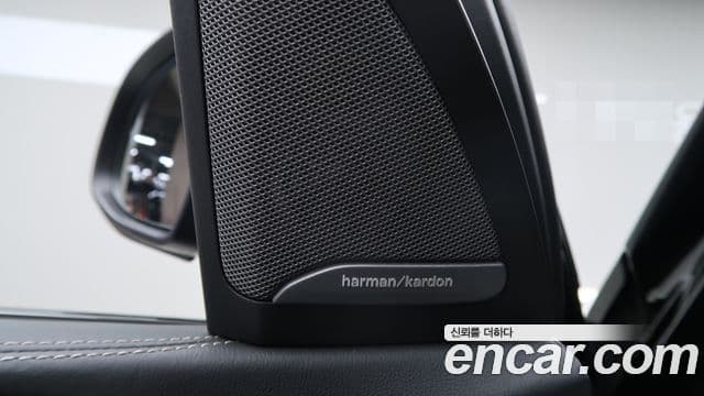 BMW X7 (G07) xDrive 40i M Sport 7인승, 2025 14