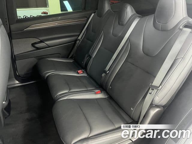 Tesla модель X, 2023 9