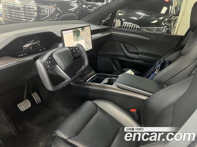 Tesla модель X, 2023 10