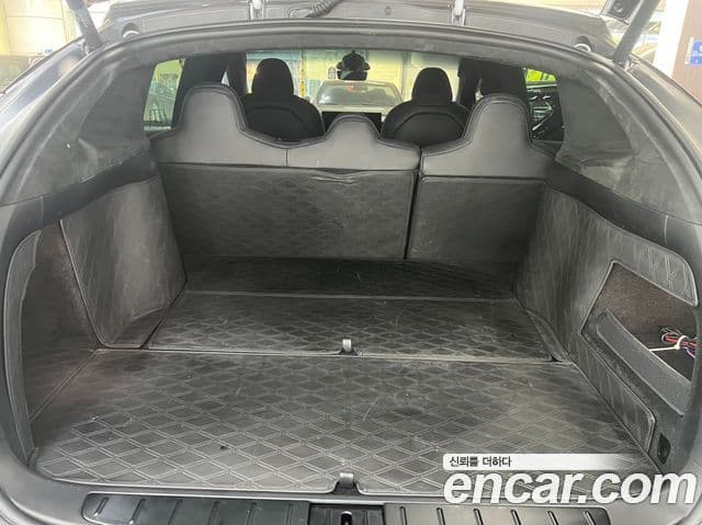 Tesla модель X, 2023 11