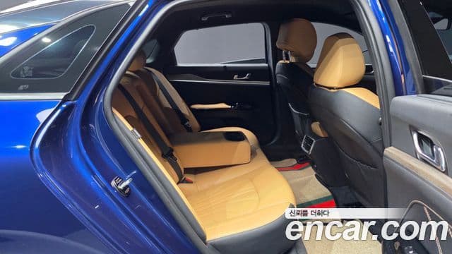 Kia K5 3세대 Signature, 2020 12