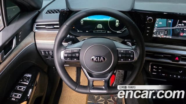 Kia K5 3세대 Signature, 2020 13
