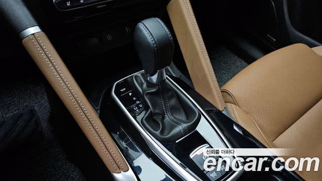 Renault Korea(Samsung) The / новый New QM6 2.0 GDe RE 2WD, 2025 9