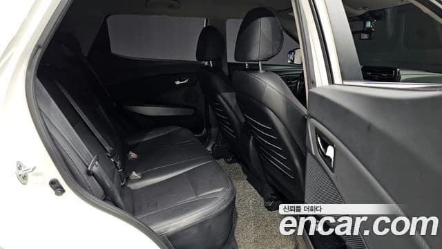 KG모빌리티(SsangYong) Berry New Tivoli V5, 2020 11