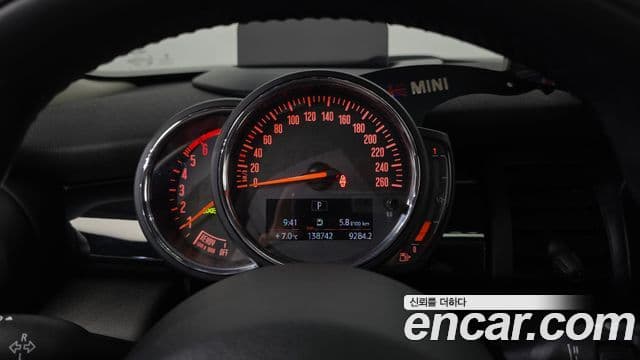 Mini Cooper D 3세대, 2018 8