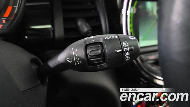 Mini Cooper D 3세대, 2018 14