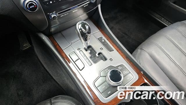 Hyundai Equus(новый кузов / новое поколение) Luxury, 2012 9