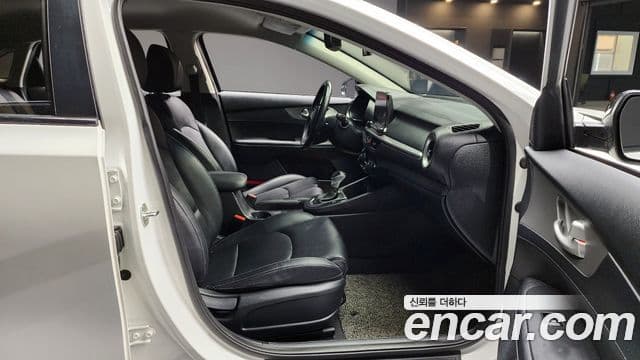 Kia All New K3 Luxury, 2019 10