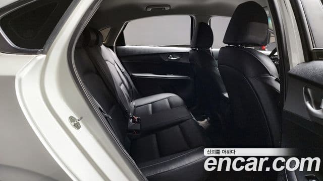 Kia All New K3 Luxury, 2019 12