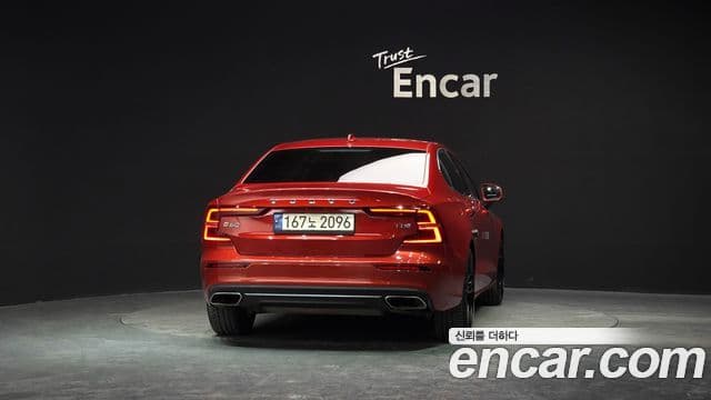 Volvo S60 3세대 T5 Inscription, 2020 4