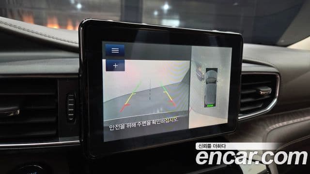 Ford Explorer 6세대 3.0 Platinum 4WD, 2022 16