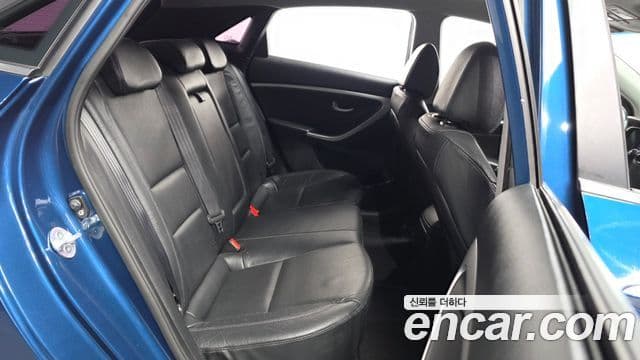 Hyundai i30(новый кузов / новое поколение) дизель 1.6 VGT PYL, 2014 12