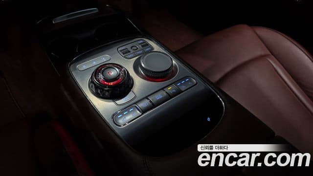 Genesis G90 (RS4) бензин 3.5 турбо AWD, 2022 9