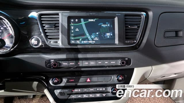 Kia The / новый New Carnival Special, 2019 14