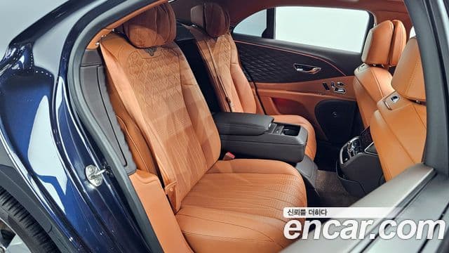 Bentley Flying Spur 3세대, 2021 12