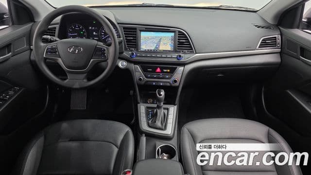 Hyundai Avante AD 1.6 GDI Value Plus, 2017 7