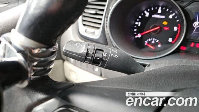 Kia All New Carnival Prestige, 2015 18