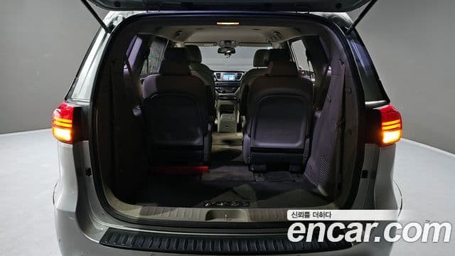 Kia All New Carnival Prestige, 2015 20