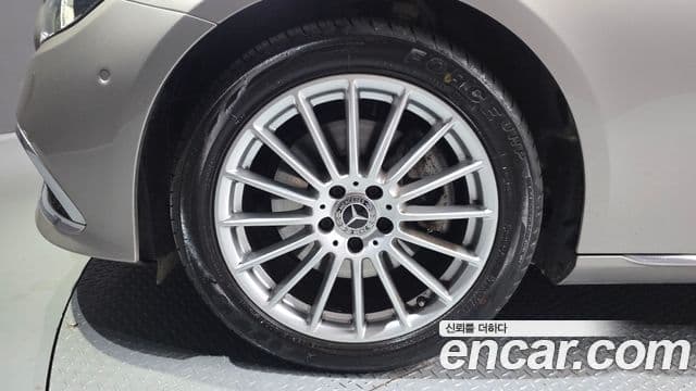 Mercedes-Benz E-класс W213 Exclusive, 2022 все фото