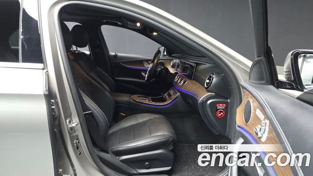 Mercedes-Benz E-класс W213 Exclusive, 2022 11