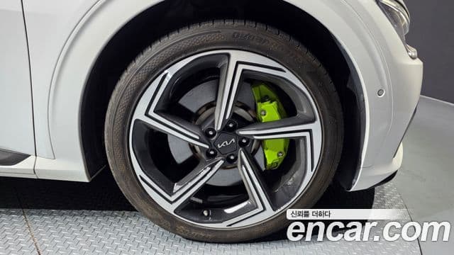 Kia EV6 GT 4WD, 2023 все фото