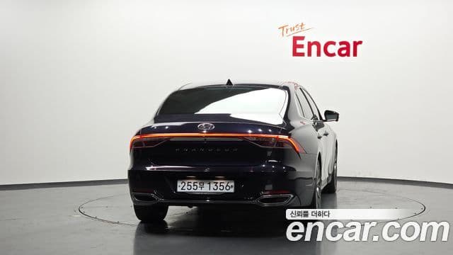 Hyundai The / новый New Grandeur IG Exclusive, 2020 4