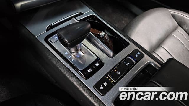 Genesis G80 Luxury, 2017 9