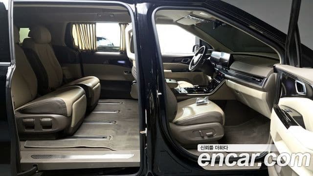 Kia Carnival 4세대 Signature, 2023 11