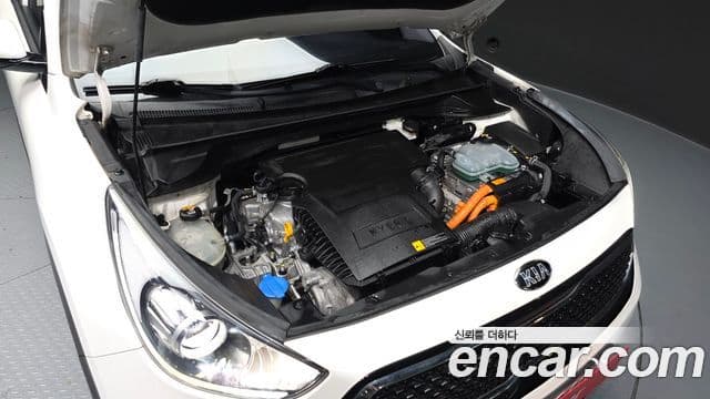 Kia Niro Noblesse, 2017 6