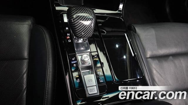 Kia K7 Premier 3.0 LPI Trendy(арендный автомобиль), 2020 9