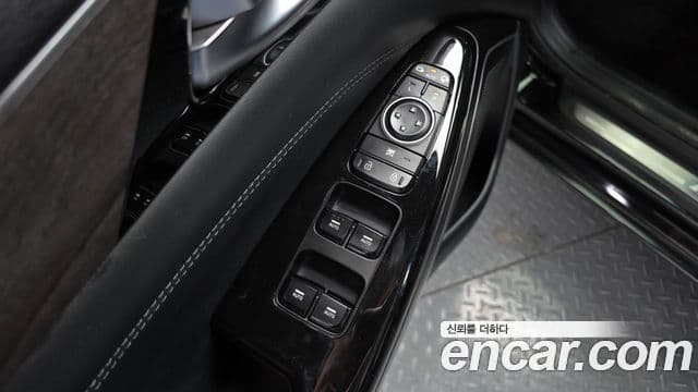 Kia K7 Premier 3.0 LPI Trendy(арендный автомобиль), 2020 17