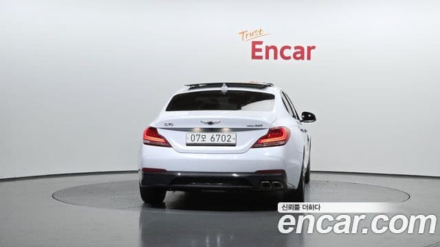 Genesis G70 Supreme, 2018 4