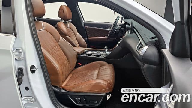 Genesis G70 Supreme, 2018 10