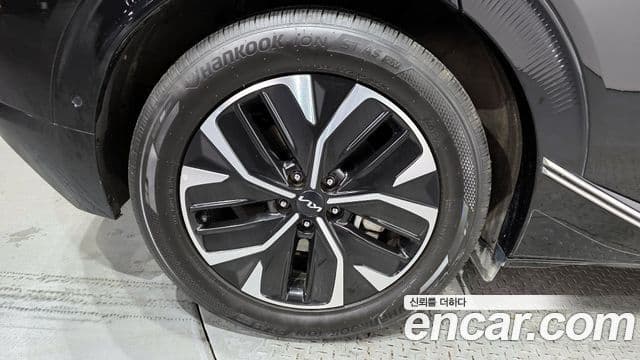 Kia EV6 Earth, 2023 все фото