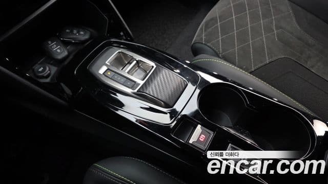 Peugeot e-208 2세대 GT, 2023 9