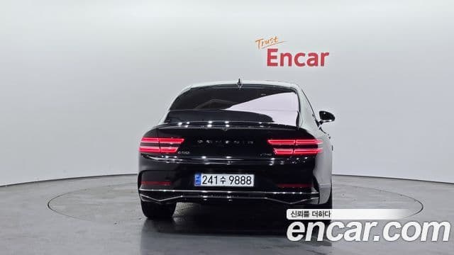 Genesis G80 (RG3) бензин 2.5 турбо AWD, 2025 4