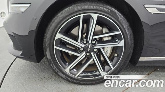 Genesis G80 (RG3) бензин 2.5 турбо AWD, 2025 все фото