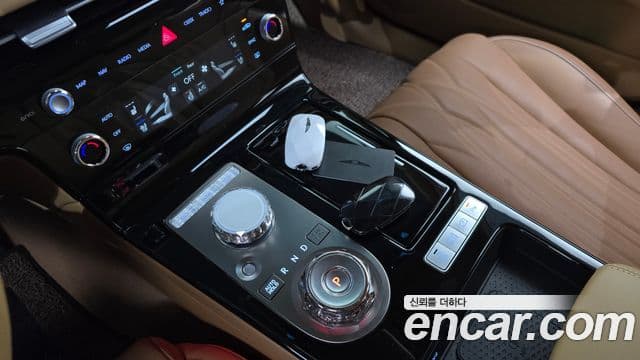 Genesis G80 (RG3) бензин 2.5 турбо AWD, 2025 9