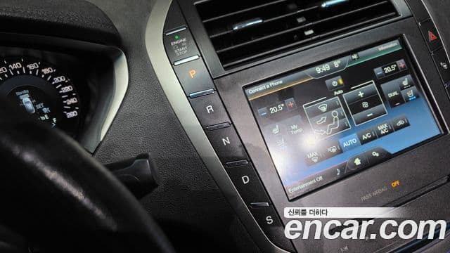 Lincoln New MKZ 2세대, 2014 17