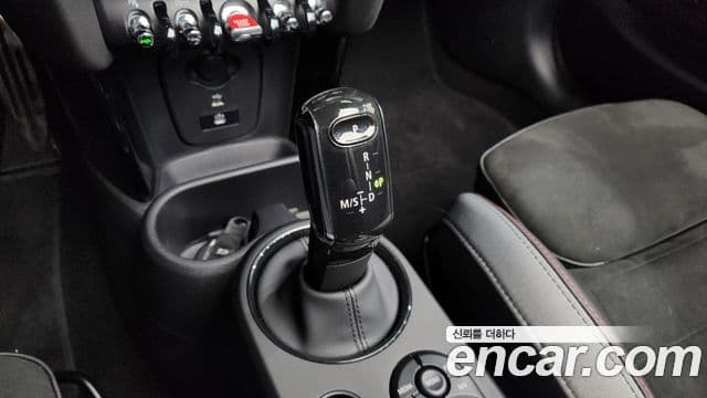 Mini Cooper S кабриолет 3세대, 2024 9