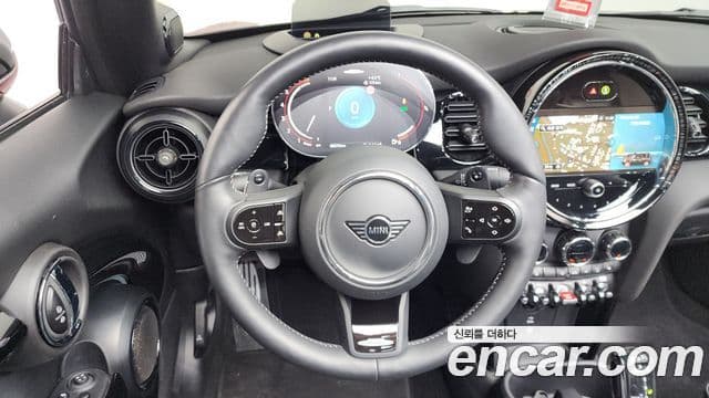 Mini Cooper S кабриолет 3세대, 2024 13