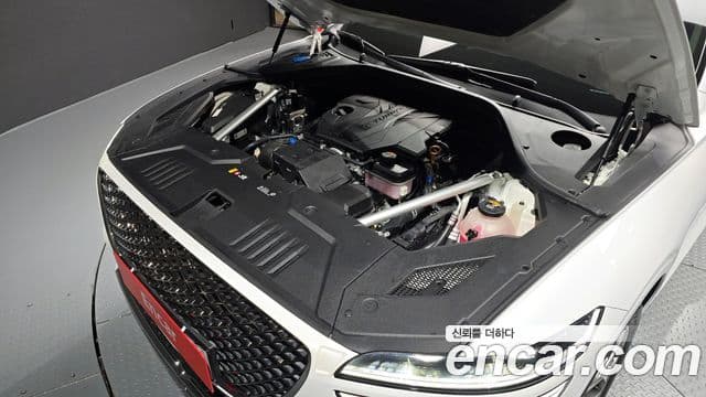 Genesis GV70, 2024 6