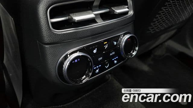 Genesis GV70, 2024 18