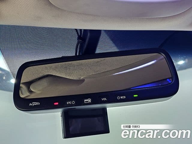 Kia Carnival R Premium, 2013 12