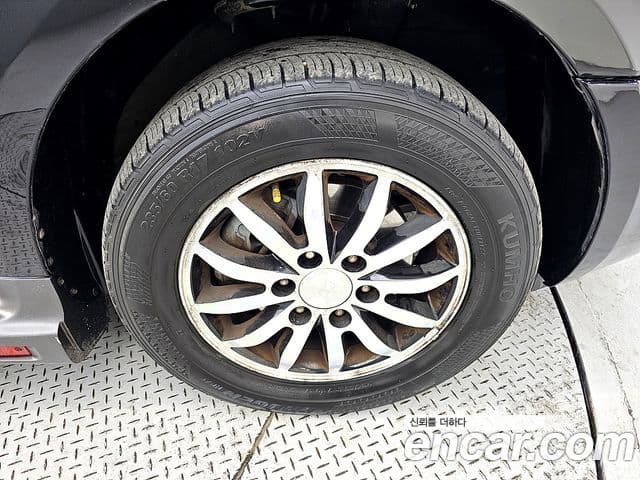 Kia Carnival R Premium, 2013 20