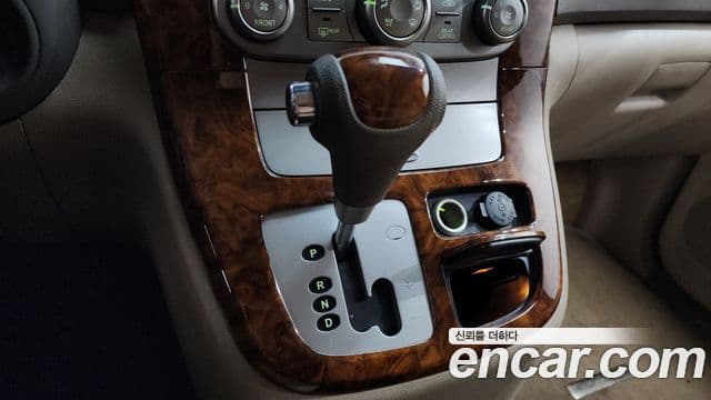 Kia Carnival R Grand Carnival High Limousine GX, 2011 9